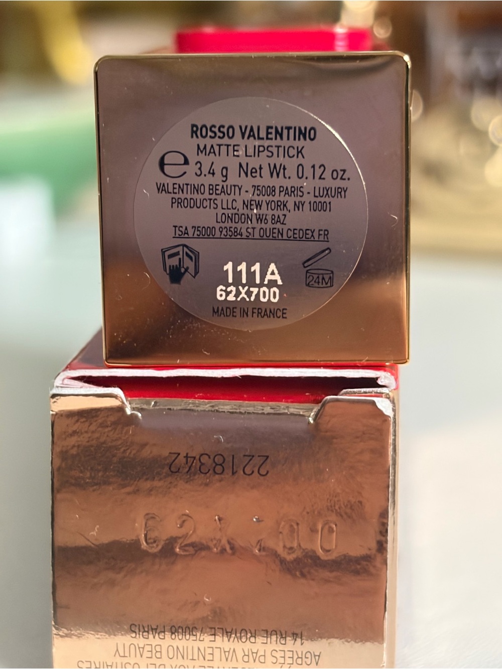 Valentino Go Cushion Foundation Refill in LN2 & Rosso Valentino Lipstick 111A - Picture 7 of 11